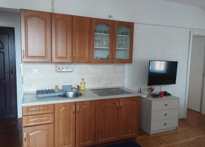 Sunny Apartment